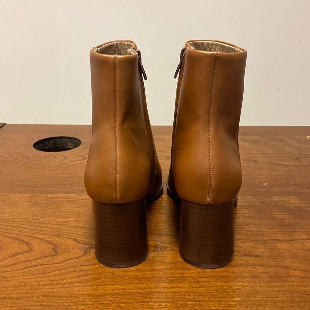 Madewell The Mira Side-Seam Ankle Boot in Leather NH201 - Picture 5 of 6